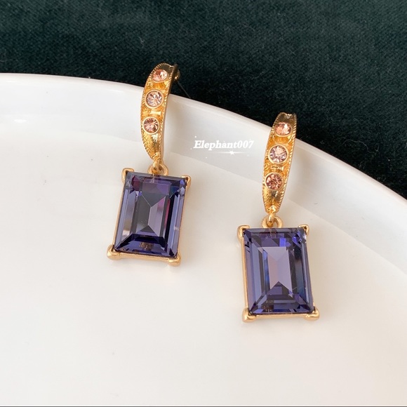 Oscar de la Renta statement earrings - Picture 3 of 5